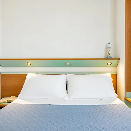 Hotel El Cid Campeador - Family 3*