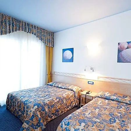 Hotel El Cid Campeador - Family 3*