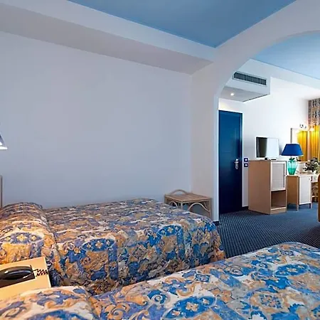 Hotel El Cid Campeador - Family 3*