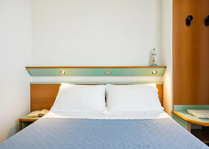 Hotel El Cid Campeador - Family 3*